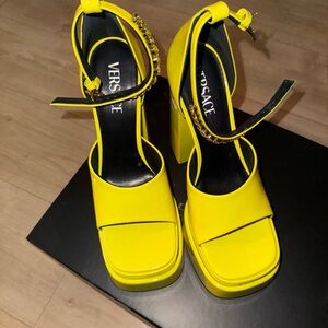 Preloved Versace Yellow Medusa Aevitas Patent Leather Platform Sandals